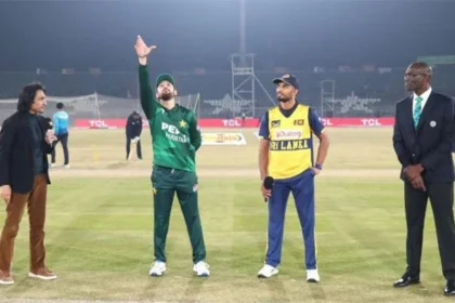 ٹی20 ٹرائی نیشن سیریز فائنل: پاکستان کا سری لنکا کے خلاف ٹاس جیت کر پہلے فیلڈنگ کا انتخاب