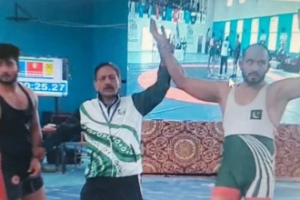 نیشنل گیمز: انعام بٹ نے ریسلنگ میں گولڈ جیت کر مسلسل 18ویں بار قومی چیمپئن کا اعزاز حاصل کر لیا