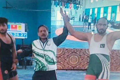 نیشنل گیمز: انعام بٹ نے ریسلنگ میں گولڈ جیت کر مسلسل 18ویں بار قومی چیمپئن کا اعزاز حاصل کر لیا