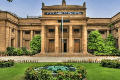سعودی عرب سے پاکستان کو 2 ارب ڈالر موصول، مزید مالی تعاون کی توقع