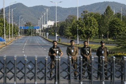 اسلام آباد کے ریڈ زون، سرینا ہوٹل کے اطراف ٹریفک پابندیاں ختم، اسحاق ڈار