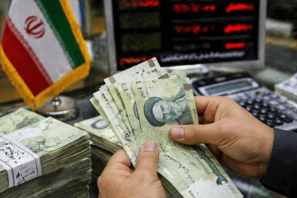 جنگ کے دوران ایرانی ریال کی مانگ میں اضافہ، ماہرین نے اسے خطرناک سرمایہ کاری قرار دے دیا