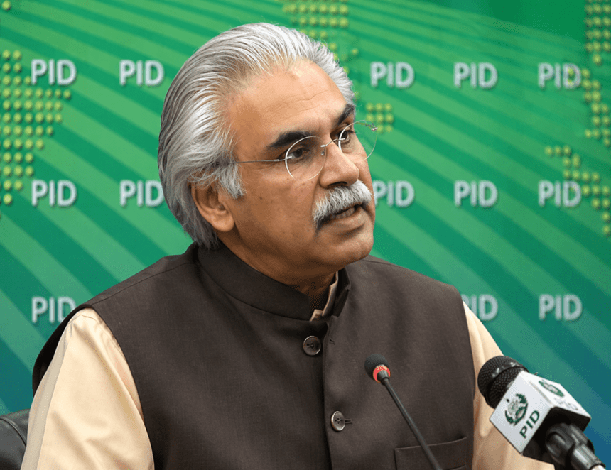 سابق وزیر کا انتباہ: پاکستان میں ایچ آئی وی کے کیسز بڑھ رہے ہیں