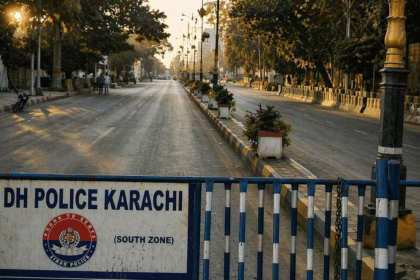 کراچی میں چیکنگ کے دوران مبینہ اسمگلروں کی گاڑی کی ٹکر سے پولیس اہلکار جاں بحق