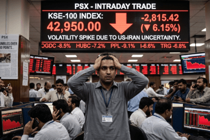 امریکہ-ایران مذاکرات پر غیر یقینی صورتحال، پی ایس ایکس انٹرا ڈے ٹریڈنگ میں 2,800 سے زائد پوائنٹس گر گئی