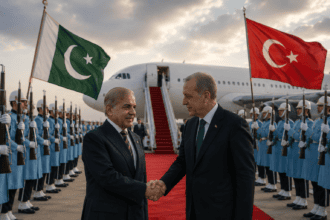 وزیراعظم شہباز شریف سرکاری دورے پر ترکیہ پہنچ گئے