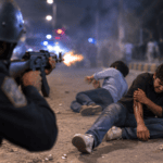 کراچی: کورنگی میں پولیس کی فائرنگ سے دو نوجوان زخمی