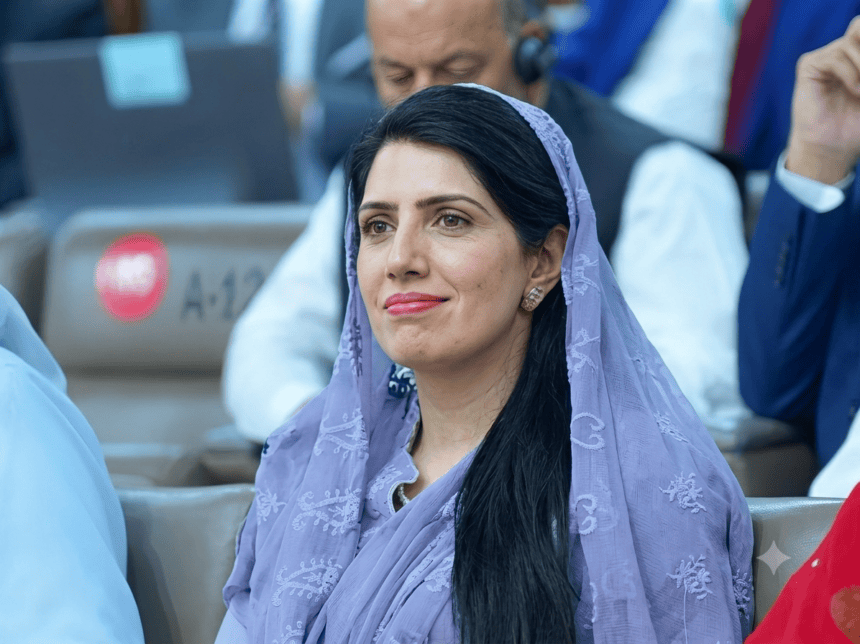 پی ٹی آئی کا الزام: عالیہ حمزہ پر کوٹ لکھپت جیل میں تشدد
