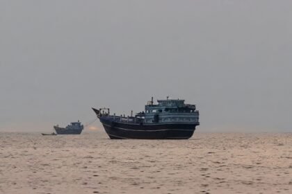 مشرق وسطیٰ میں فضائی حملوں اور آبنائے ہرمز میں کشیدگی کے باعث تیل کی قیمتوں میں 7 فیصد تک کا بڑا اضافہ
