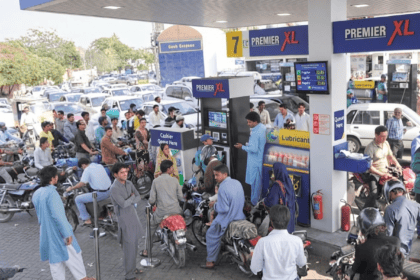پٹرولیم ڈیلرز کا 15 اگست سے ملک گیر غیر معینہ ہڑتال کا اعلان