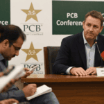 مائیک ہیسن کا پاکستانی ٹیم میں تبدیلیوں سے لاتعلقی کا اعلان