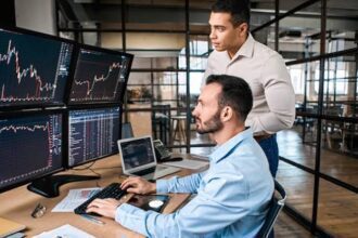 Bulls Charge Ahead as PSX Surges Over 1,000 Points on Renewed Investor Confidence