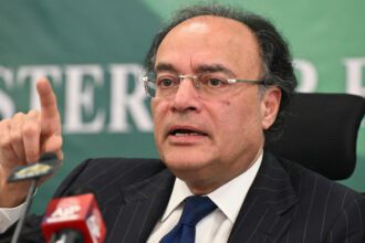 “Aurangzeb’s Game-Changer: Tariff Reforms to Power Pakistan’s Economic Pivot”