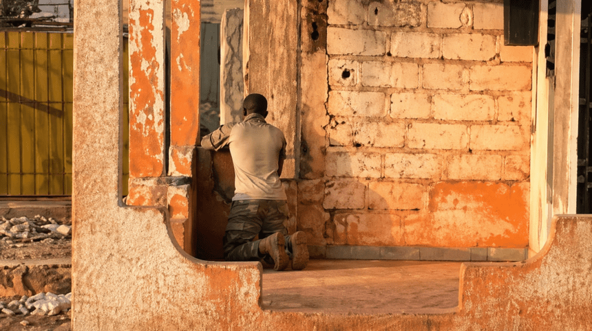 Coordinated attacks across Mali expose the reach of insurgents again