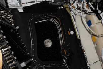 Artemis commander opens up about moving lunar tribute to his late wife