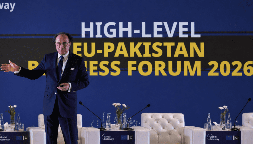 Pakistan economy may grow 4% this fiscal year, Aurangzeb says