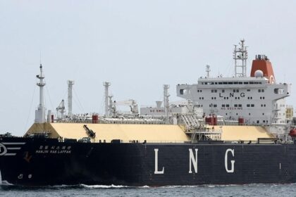 Hormuz disruption forces Pakistan back into costly LNG market, with prices reportedly near $18.4/mmBtu