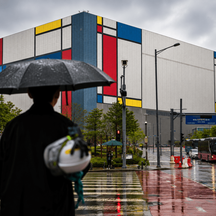 Samsung Avoids Walkout With Rich Bonus Deal, but Fight Over A.I. Profits Isn’t Over