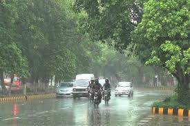 Lahore Under Water: Hailstorm and Heavy Rain Paralyze City Life
