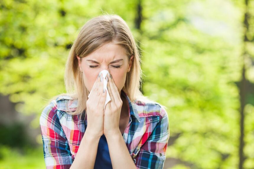 Pollen Season Is Back: 9 Ways to Manage Your Allergies