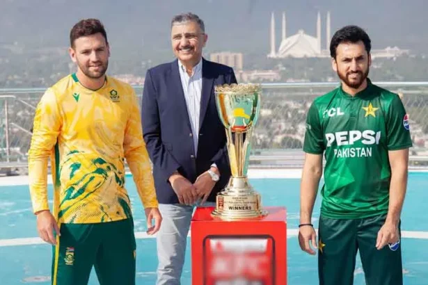 RAWALPINDI: Pakistan’s T20 captain Salman Ali Agha and South African skipper Donovan Ferreira held separate press conferences on Monday ahead of the much-anticipated Pink T20 series in Rawalpindi, with both leaders outlining their preparations and goals for the upcoming T20 World Cup. Salman focused on consistency and team improvement Addressing reporters, Salman Ali Agha said the team is eager to deliver strong performances in the Pink T20 clash, emphasizing teamwork and consistency. “We are very excited for the Pink T20,” he said. “Every player and selector has their own opinions on selection, but the main focus is team success.” The Pakistan skipper admitted his recent performances have not met expectations but vowed to bounce back. “My performance in the last two series wasn’t good, but I aim to contribute to team victories,” he said. Salman confirmed that Pakistan will maintain its current strategy leading up to the World Cup. “We’re trying not to repeat past mistakes. The strategy will remain the same until the T20 World Cup,” he explained. He pointed out that Pakistan needs to improve bowling in the death overs and batting consistency, saying, “We have to work harder in those areas.” Praise for teammates and leadership approach Salman praised Babar Azam, calling him a “world-class player” whose presence adds strength to the squad. He also lauded Usman Khan, noting his ability to handle spin effectively in the middle overs. “Babar’s inclusion is always beneficial for the team. Usman bats really well against spinners,” he said. Discussing his captaincy style, Salman shared that he makes on-field decisions based on game situations. “I make my own calls on the field — I bowl where needed and stay focused on the team’s needs,” he added. Ferreira eyes strong start for South Africa Meanwhile, South African captain Donovan Ferreira highlighted the importance of the upcoming series, calling it vital preparation ahead of the T20 World Cup. “This series against Pakistan is important as the World Cup is close,” Ferreira said. “We’ve played good T20 cricket recently and have a strong group of batsmen and bowlers.” Ferreira admitted he hadn’t yet examined the Rawalpindi pitch, but expressed confidence in his team’s adaptability. “I haven’t seen the pitch yet since I missed practice, but we’ll understand conditions after a few balls,” he said. The Proteas captain stressed the importance of starting the series positively. “Winning the first T20I will give us great momentum. We’ll play every match with a winning mindset,” he concluded.