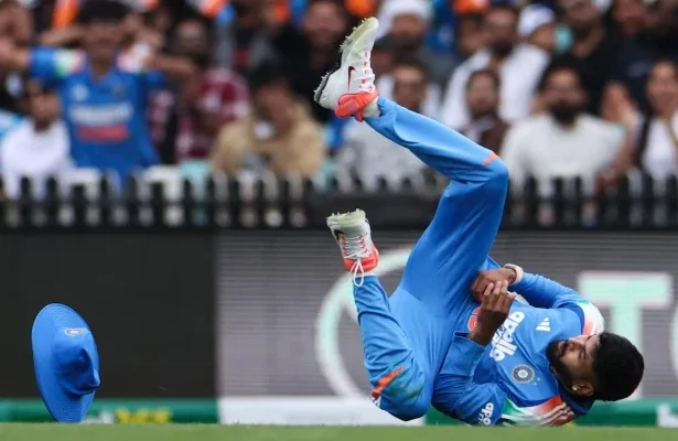 India’s Shreyas Iyer released from hospital after spleen injury recovery