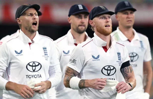After losing the first two Ashes Tests, England squad heads off for a break