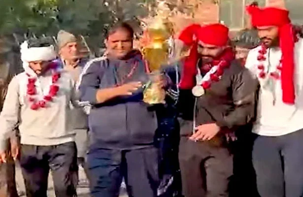 National Games: Grand Welcome for Wrestlers After Winning 14 Gold Medals