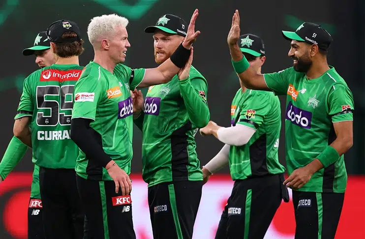 Siddle, Stoinis lead Melbourne Stars to emphatic win over Hurricanes