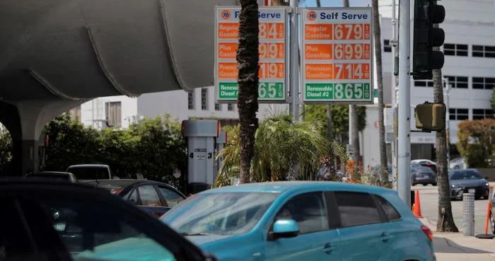 California oil stocks fall