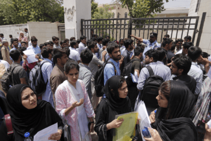 Candidates locked out as FPSC mismanagement triggers exam chaos