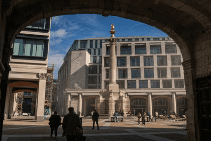 FTSE 100 Halts Losses as UK Corporate Inflation Concerns Cool; Raspberry Pi Shares Hit All-Time High