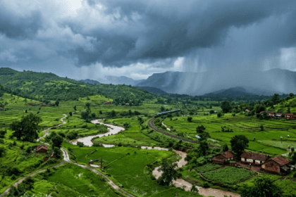 Monsoon rains to hit Pakistan next week, PMD warns of urban flooding