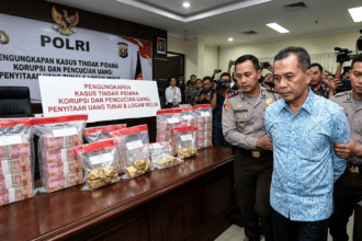 Indonesia Arrests Ex-Prosecutor After Seizing $19 Million and 74kg of Gold