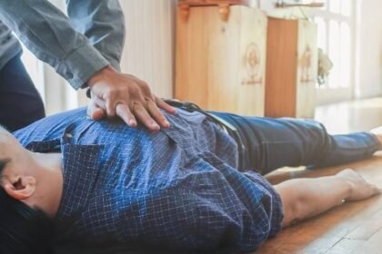 Karachi Students Develop Smart CPR Training Device to Save Lives