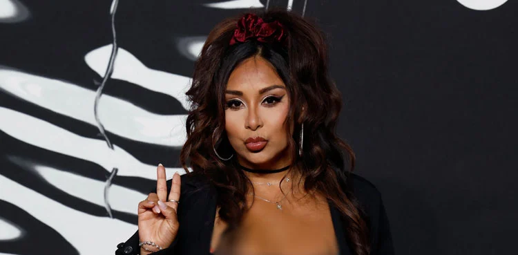 Reality Star Nicole “Snooki” Polizzi Documents Hysterectomy and Stage 1 Cervical Cancer Recovery Journey