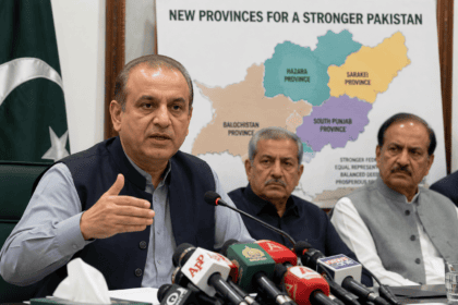 Aleem Khan ramps up pressure for new provinces in Punjab