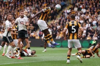 Manchester United Suffer Shock 2-0 Defeat at Promoted Hull in Premier League Opener