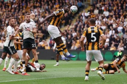 Manchester United Suffer Shock 2-0 Defeat at Promoted Hull in Premier League Opener
