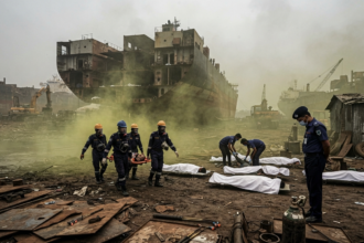 Toxic gas leak at Bangladesh shipbreaking yard leaves 8 dead