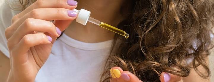 Rosemary Oil for Hair Growth: Benefits and How to Use It