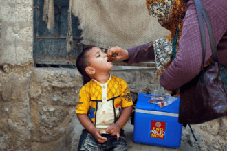 WHO Polio Team Reaches Rural Areas of Shikarpur