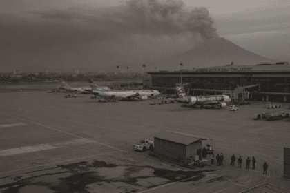 Mount Lewotobi Laki-laki Eruption Shuts Indonesia’s Komodo Airport