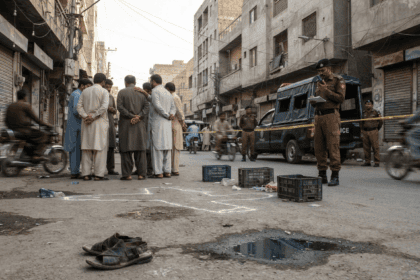 Karachi youth killed for resisting robbery in Liaquatabad