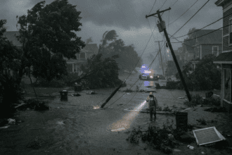 Hurricane Lowell Knocks Out Power for 30,000 as Storm Tracks Inland