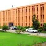 Sindh Agriculture University Suspends Classes After Violent Clashes Leave 11 Injured
