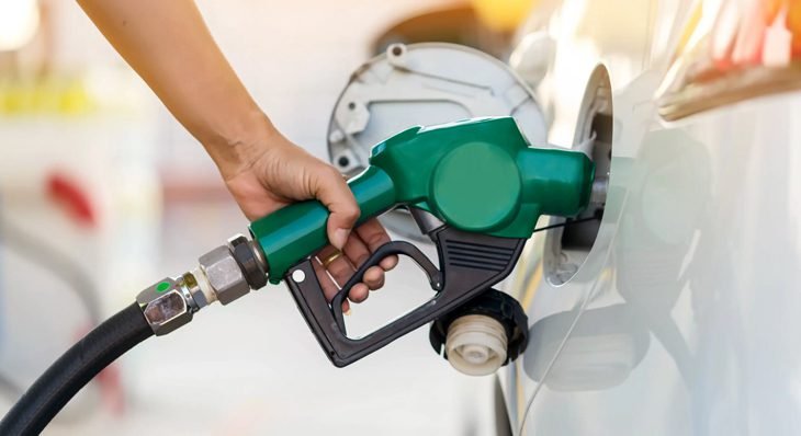 Petrol, Diesel Prices Cut in Pakistan