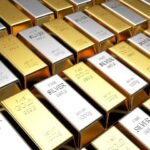 Gold, silver prices decline in Pakistan amid global downturn